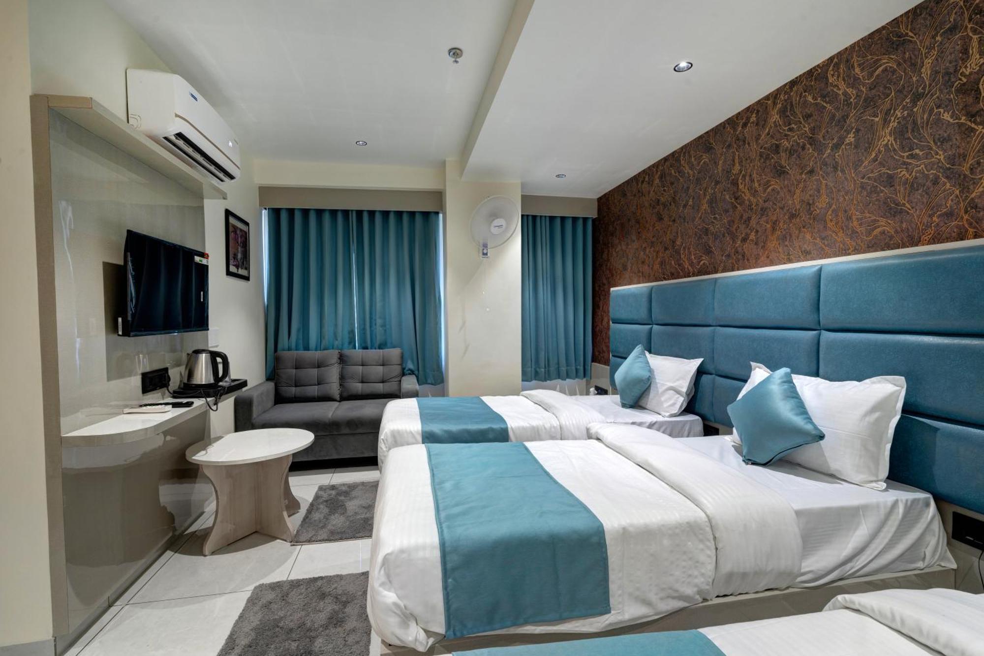 Hotel Shrimad Villa Gandhinagar Exterior photo